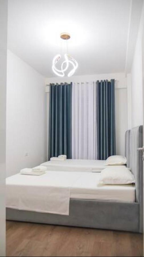 Centaurus Apartments Tirana Esterno foto